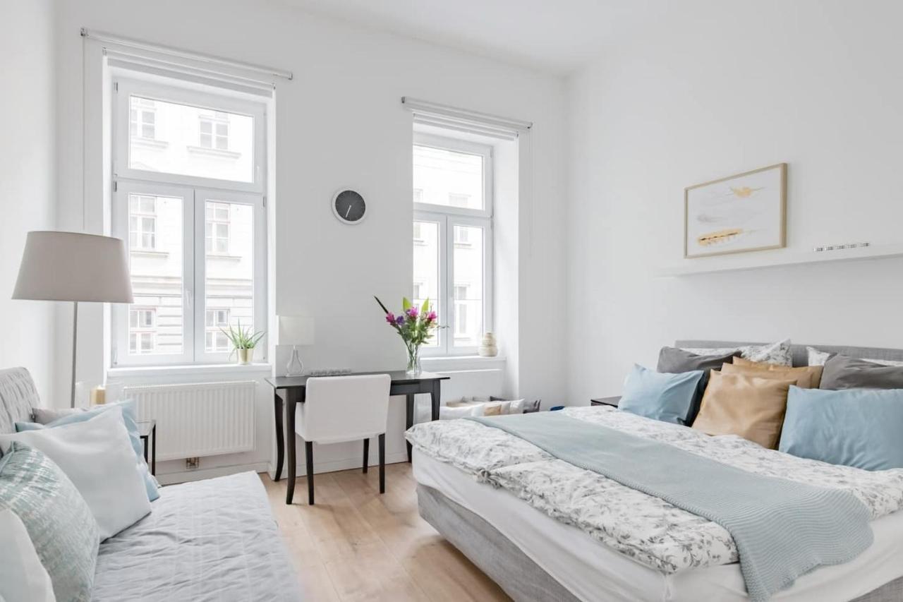 ⍟Luxurious And Bright⍟ 5 Min Walk To City Center Apartment Vienna Luaran gambar